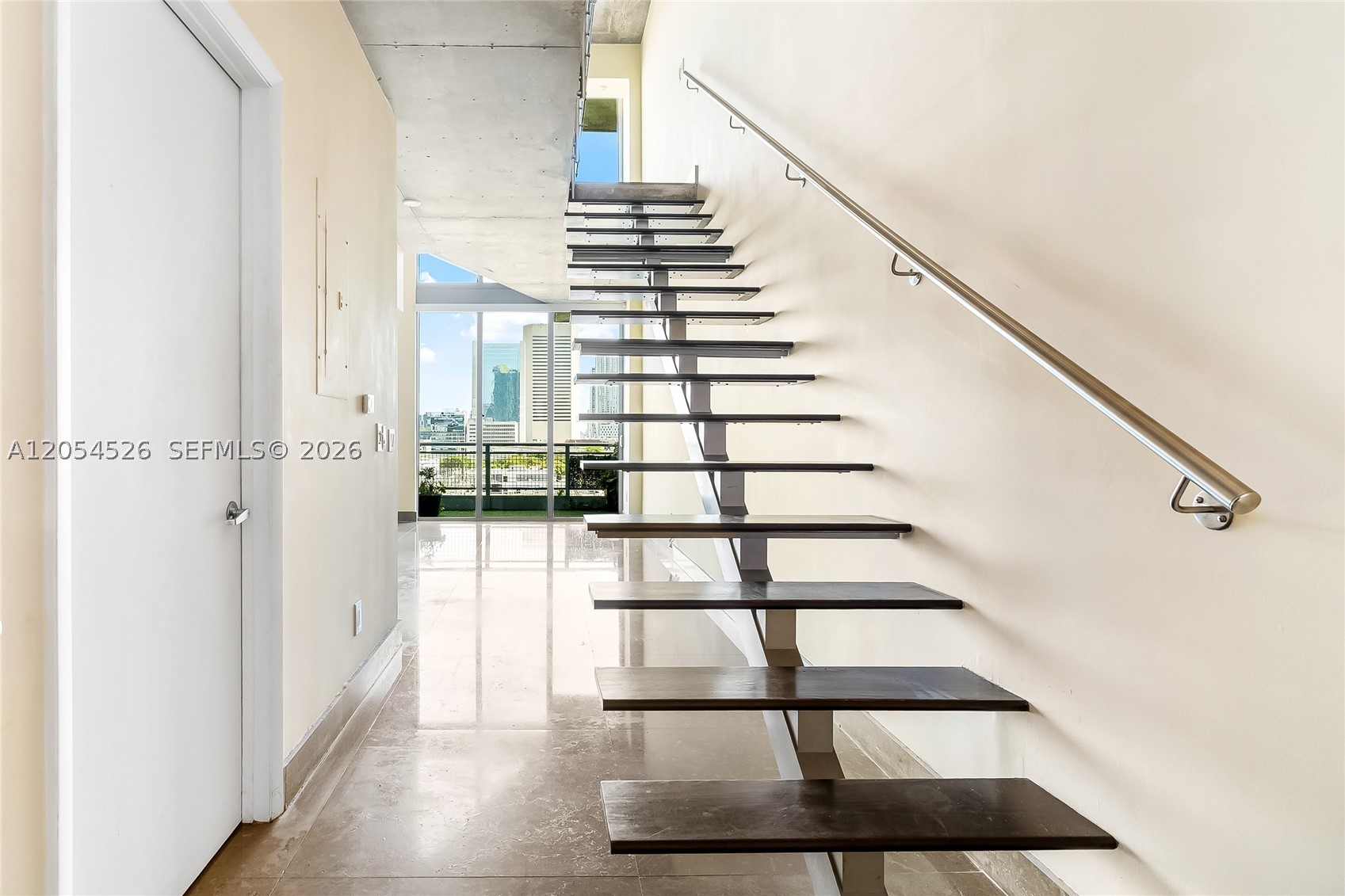 690 SW 1st Ct #1019, Miami FL 33130