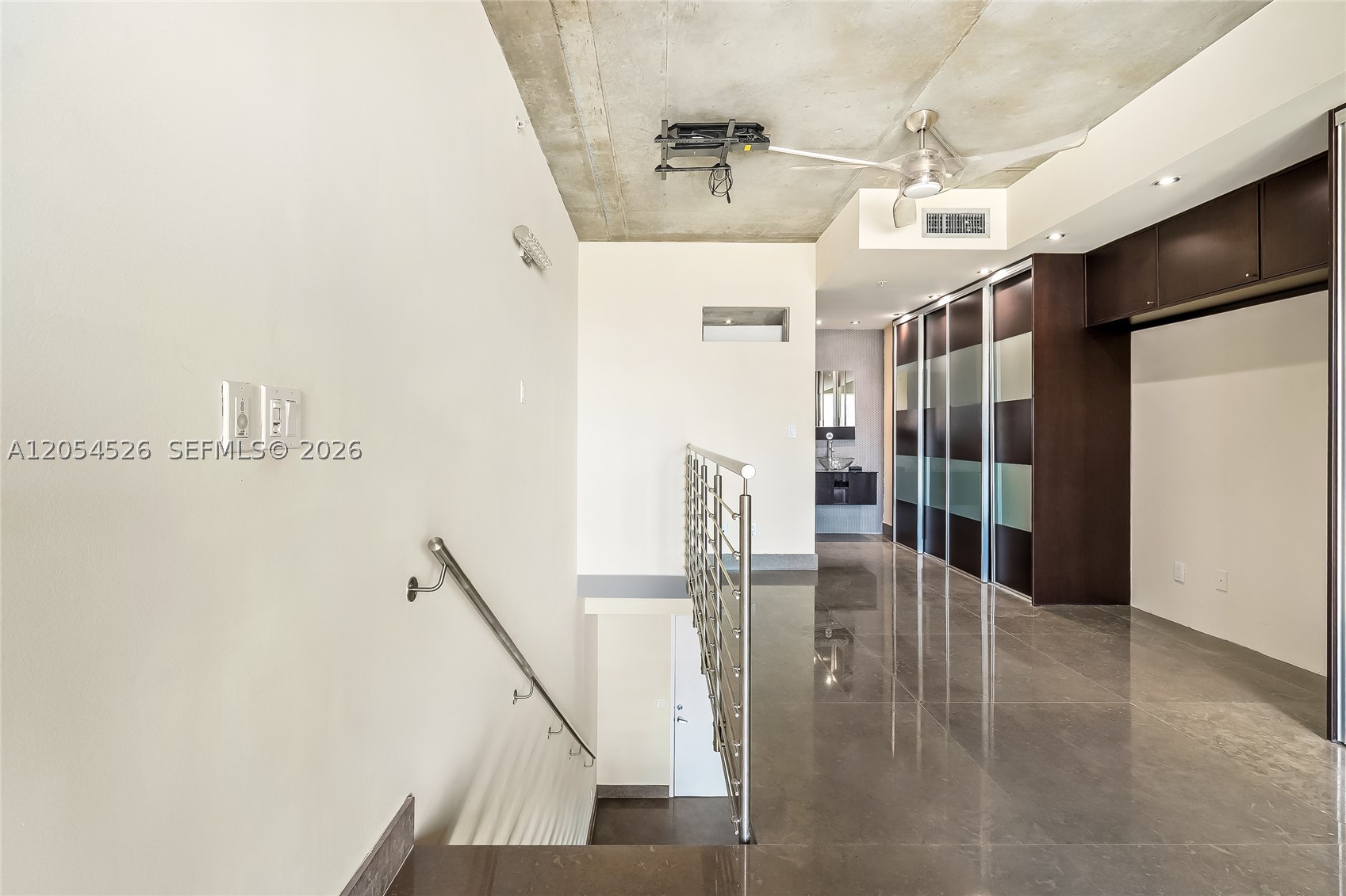 690 SW 1st Ct #1019, Miami FL 33130