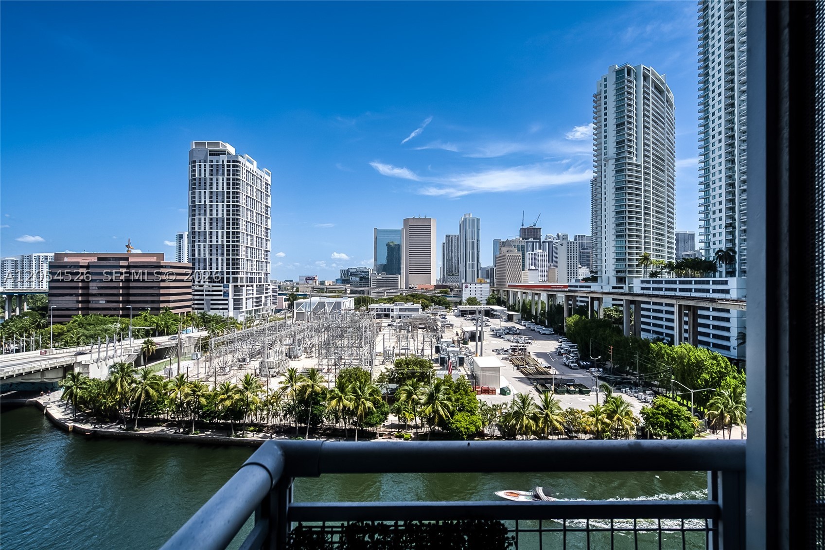 690 SW 1st Ct #1019, Miami FL 33130
