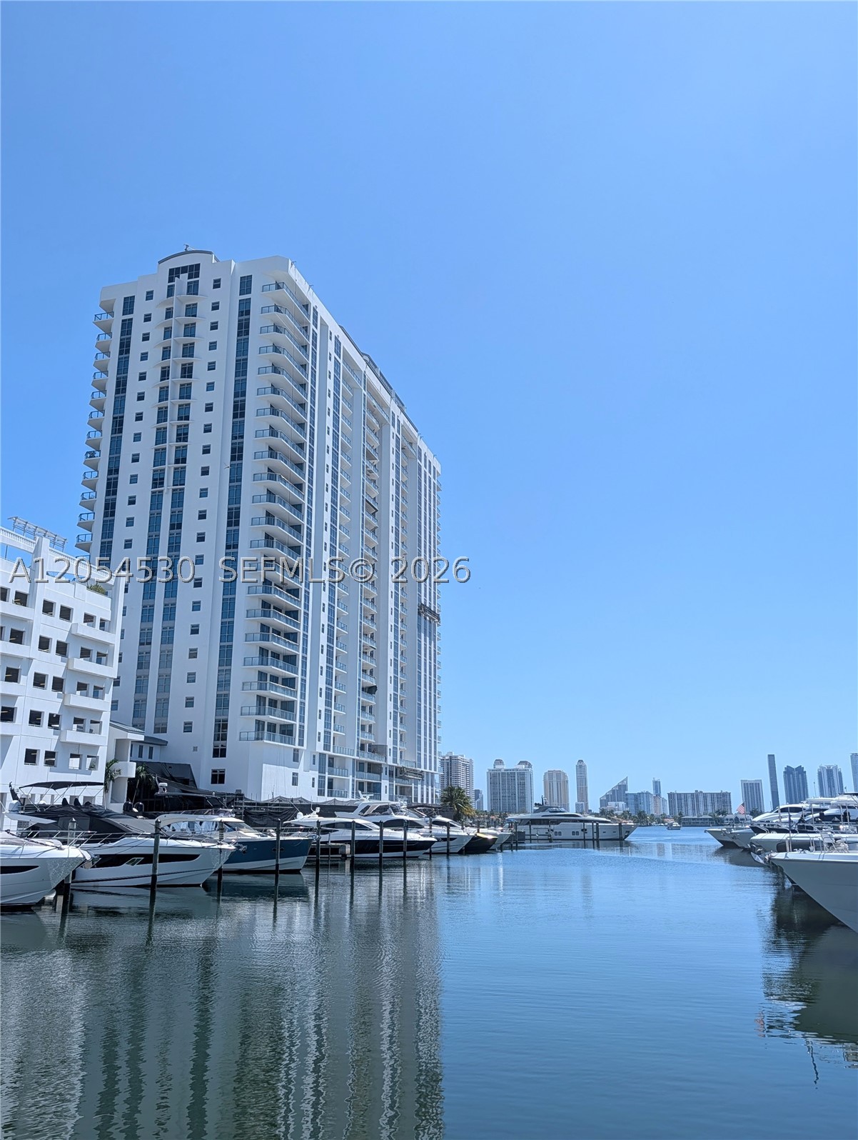 17301 Biscayne Blvd #1501, North Miami Beach FL 33160