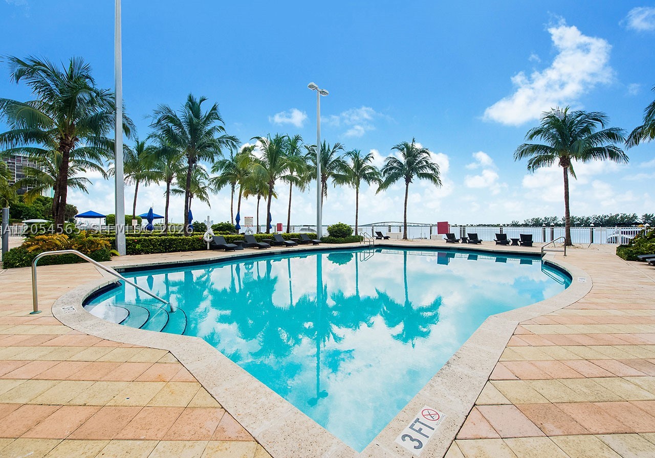 2101 Brickell Ave #2611, Miami FL 33129
