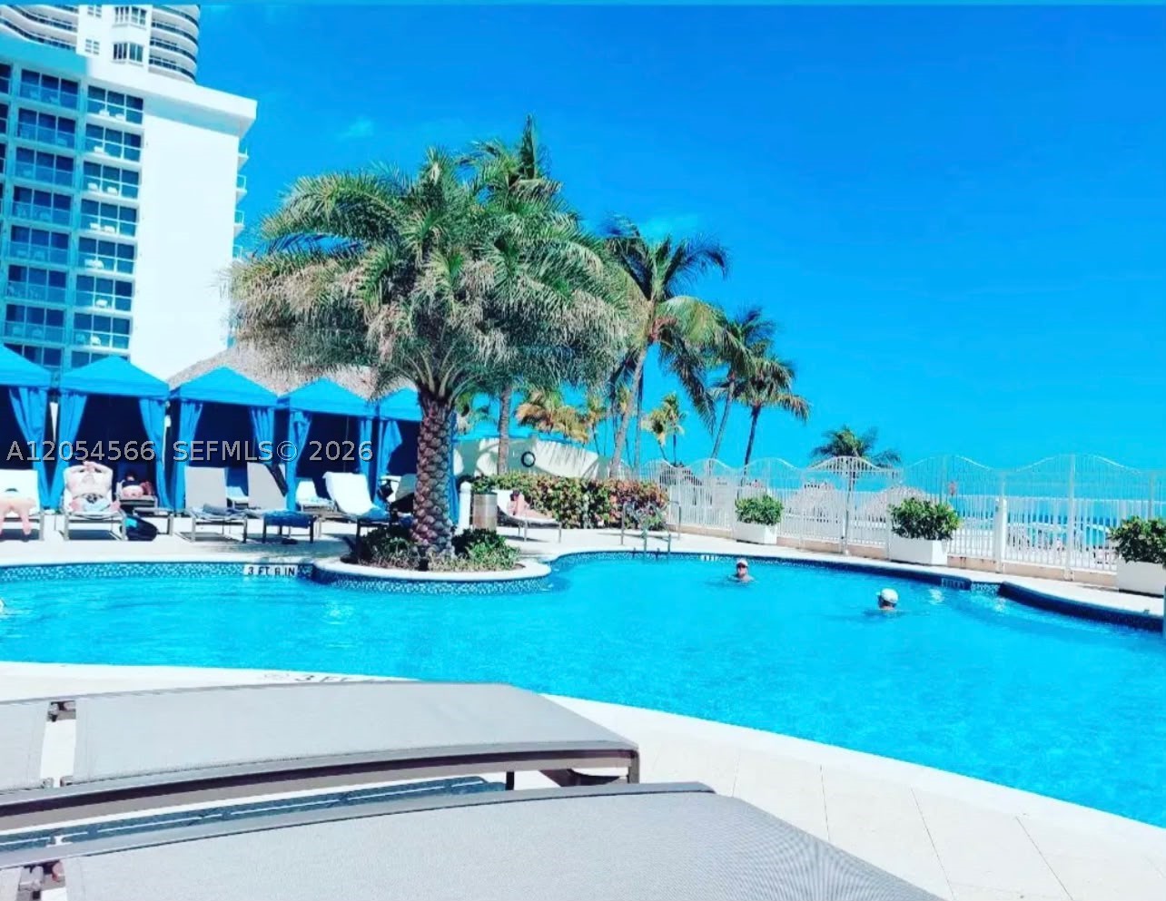 16699 Collins Ave #1410, Sunny Isles Beach FL 33160