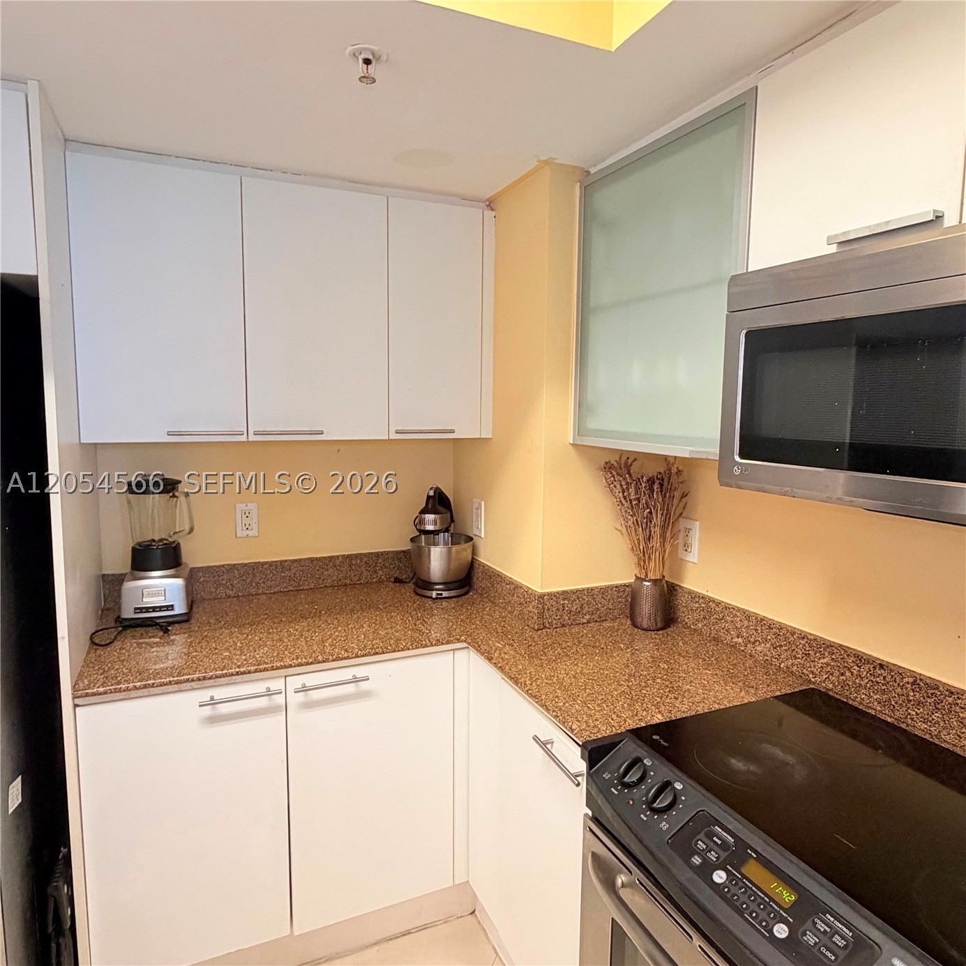 16699 Collins Ave #1410, Sunny Isles Beach FL 33160