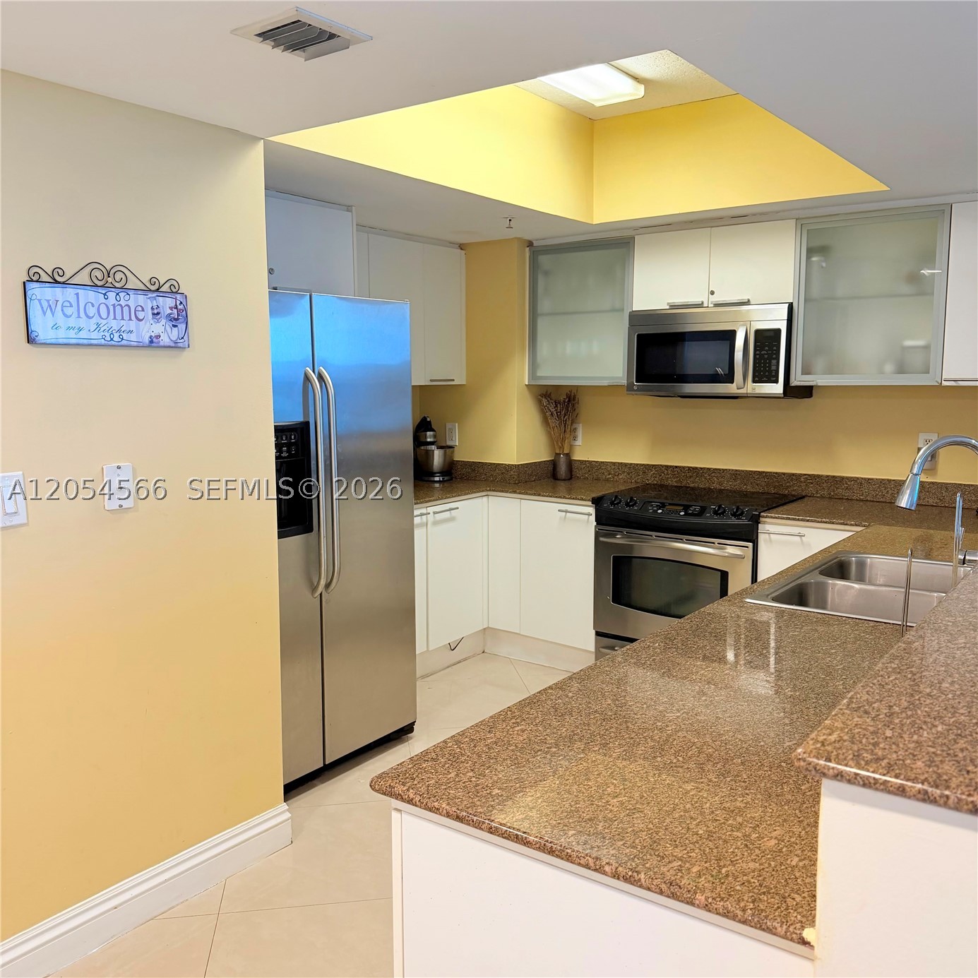 16699 Collins Ave #1410, Sunny Isles Beach FL 33160