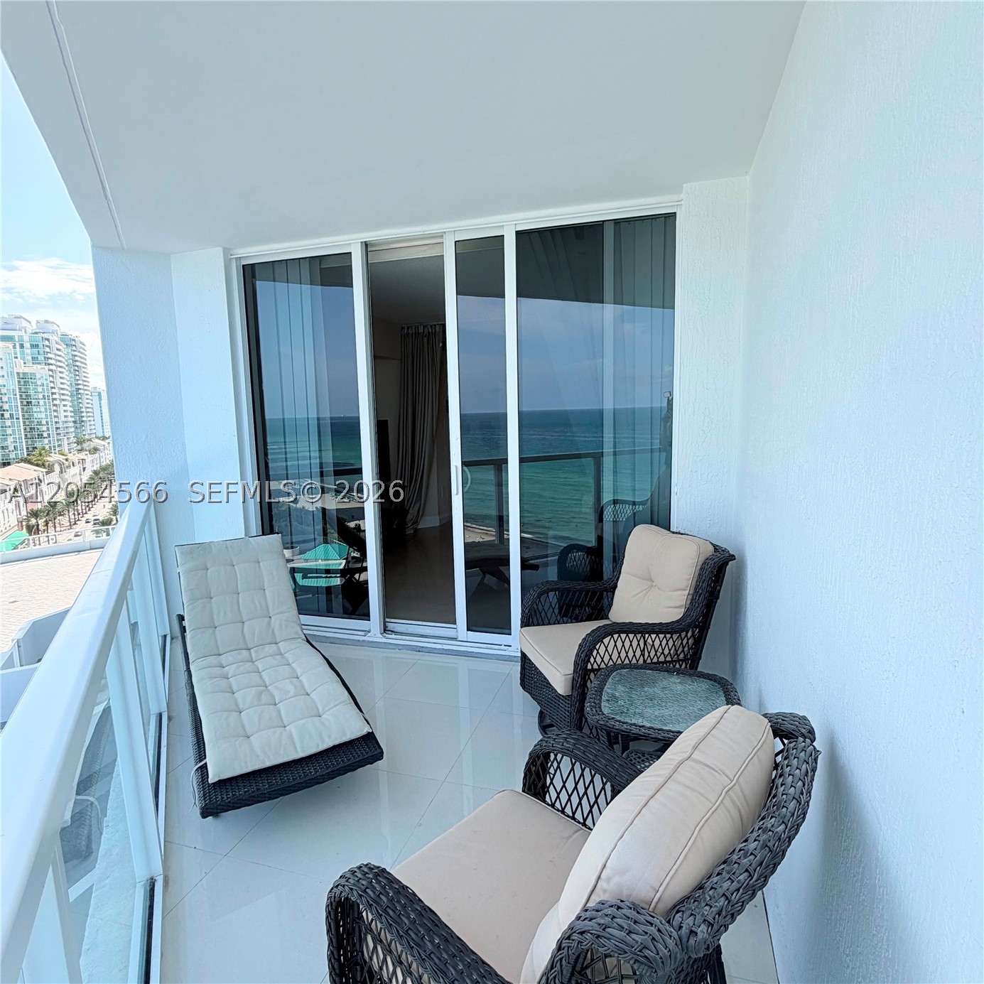 16699 Collins Ave #1410, Sunny Isles Beach FL 33160