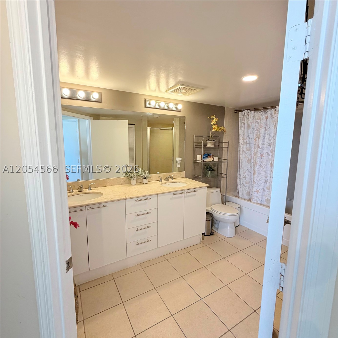 16699 Collins Ave #1410, Sunny Isles Beach FL 33160