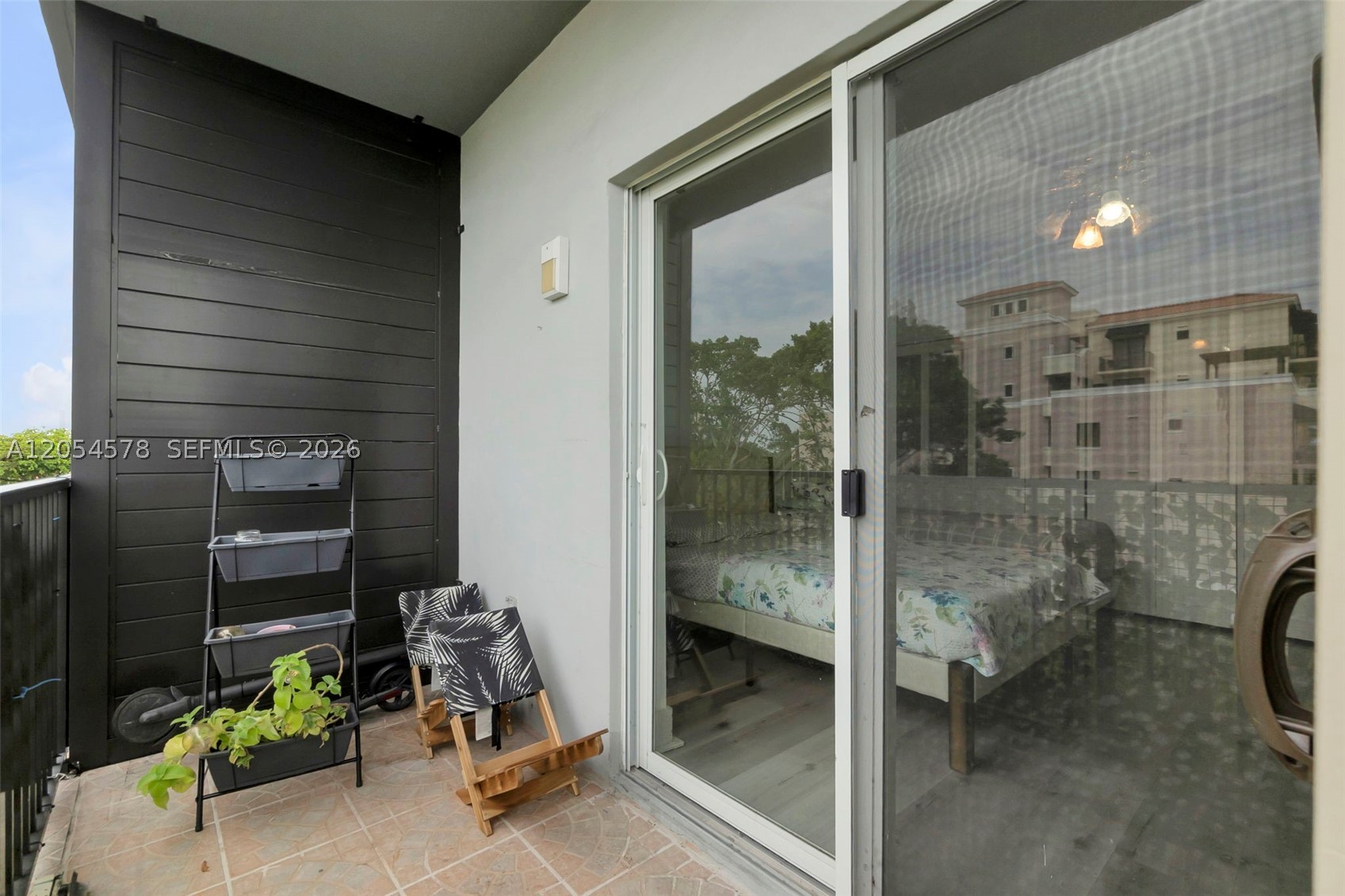 900 SW 84th Ave #412A, Miami FL 33144