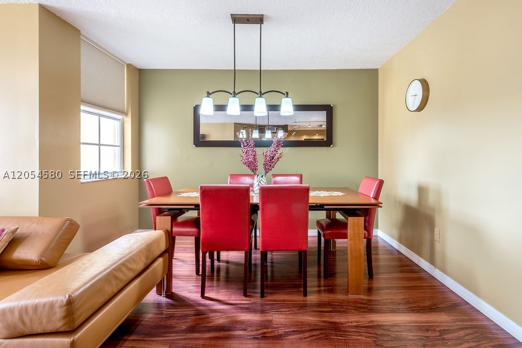 19999 E Country Club Dr #1302, Aventura FL 33180