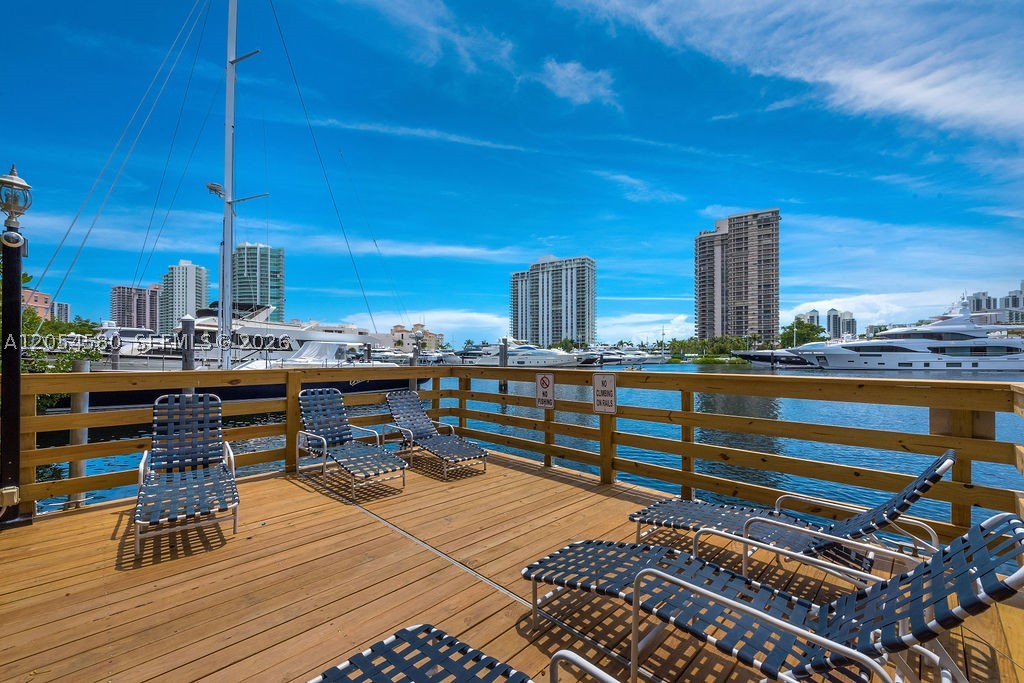 19999 E Country Club Dr #1302, Aventura FL 33180
