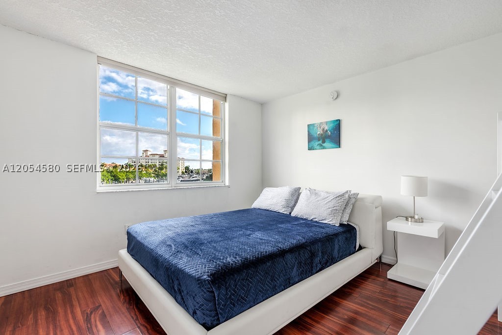 19999 E Country Club Dr #1302, Aventura FL 33180