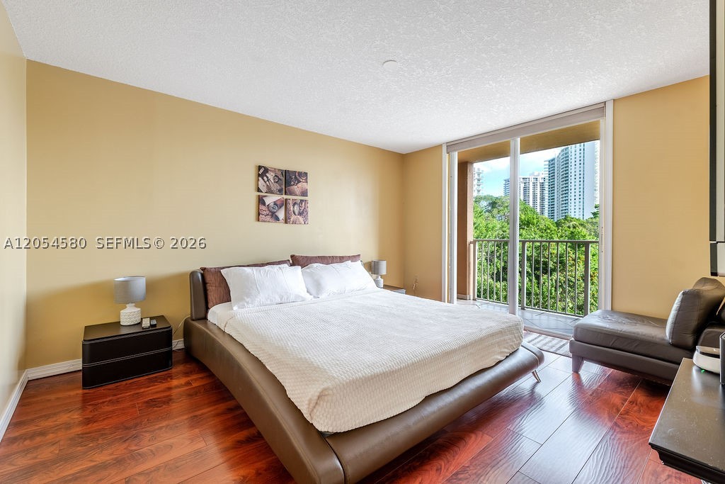 19999 E Country Club Dr #1302, Aventura FL 33180