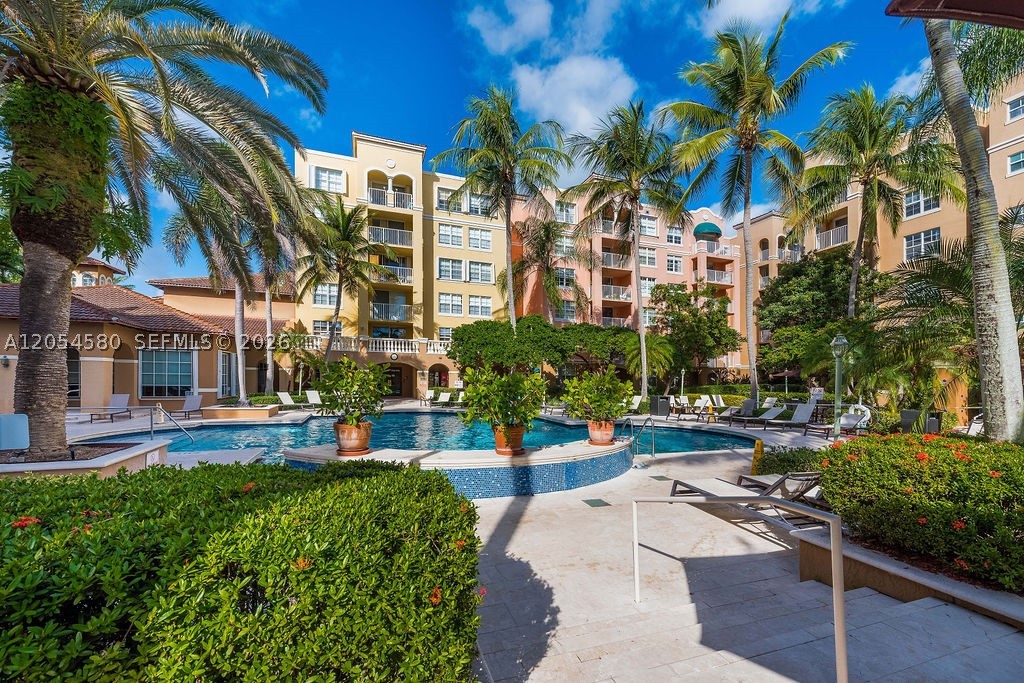 19999 E Country Club Dr #1302, Aventura FL 33180