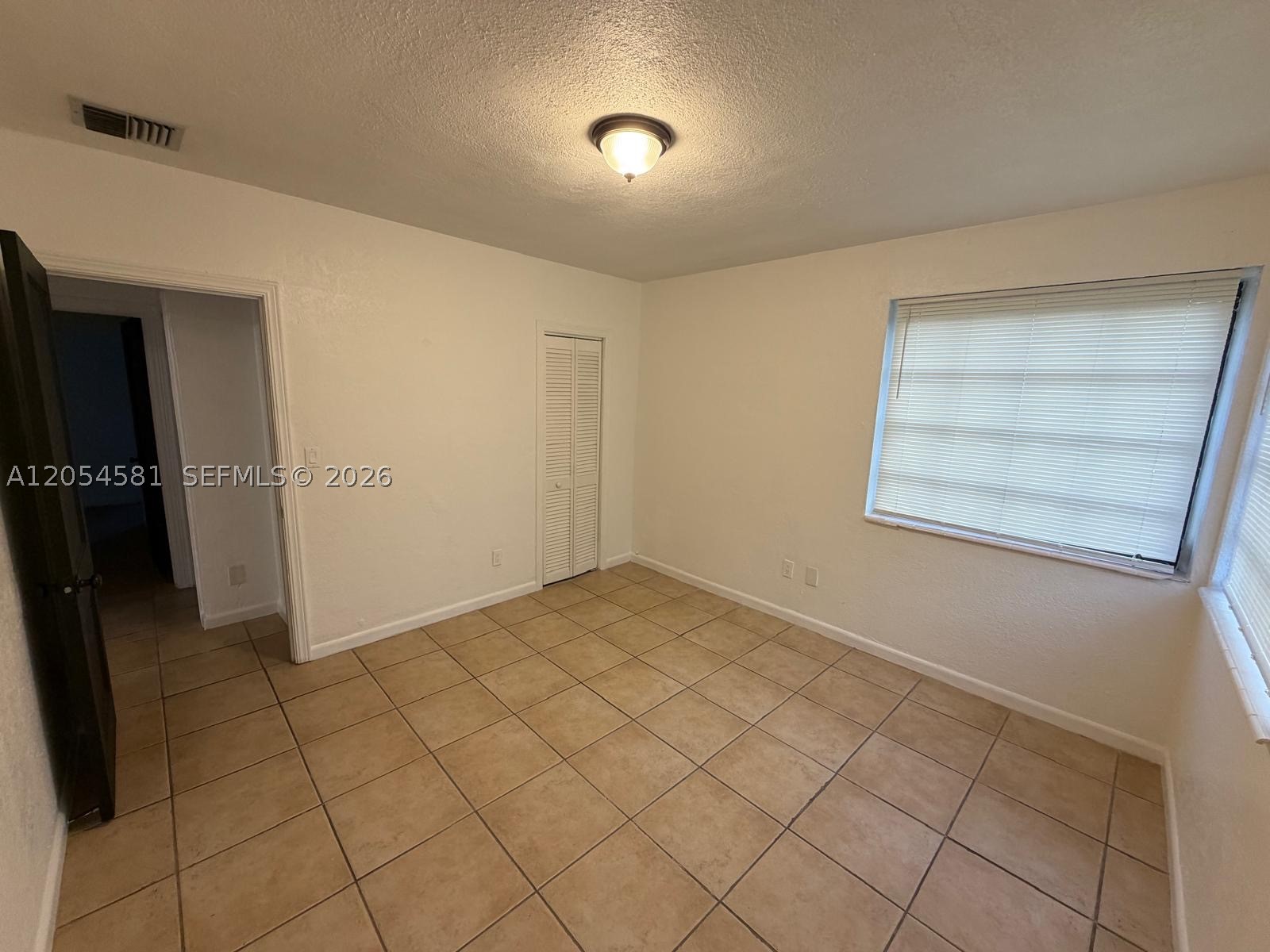 165 Lawn Way #165, Miami Springs FL 33166