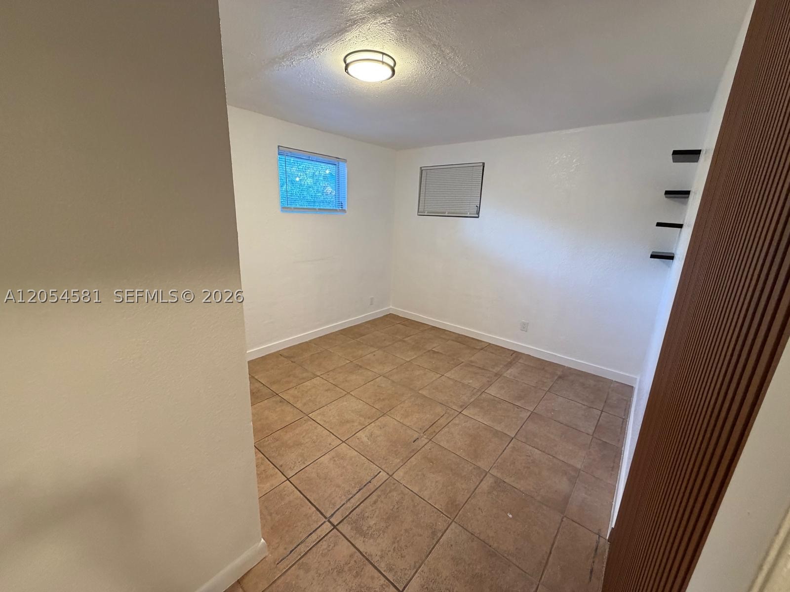 165 Lawn Way #165, Miami Springs FL 33166