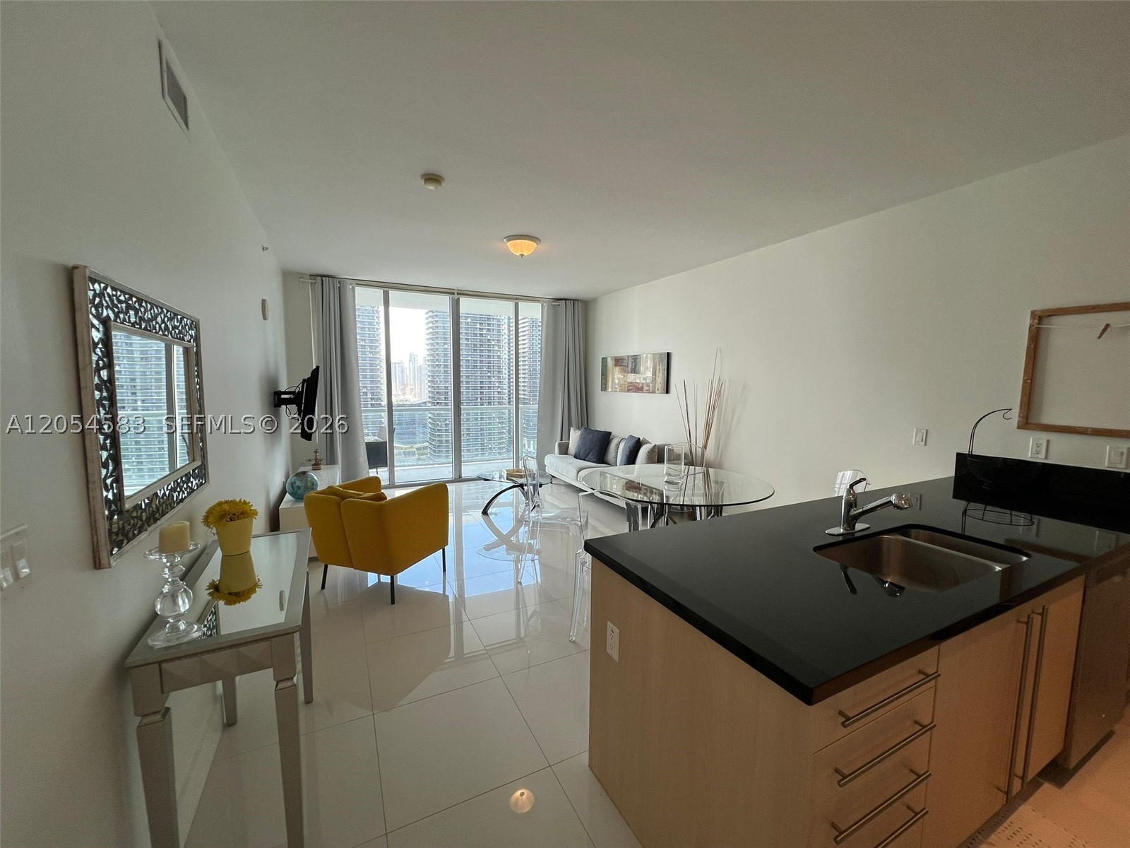 1111 SW 1st Ave #3121-N, Miami FL 33130