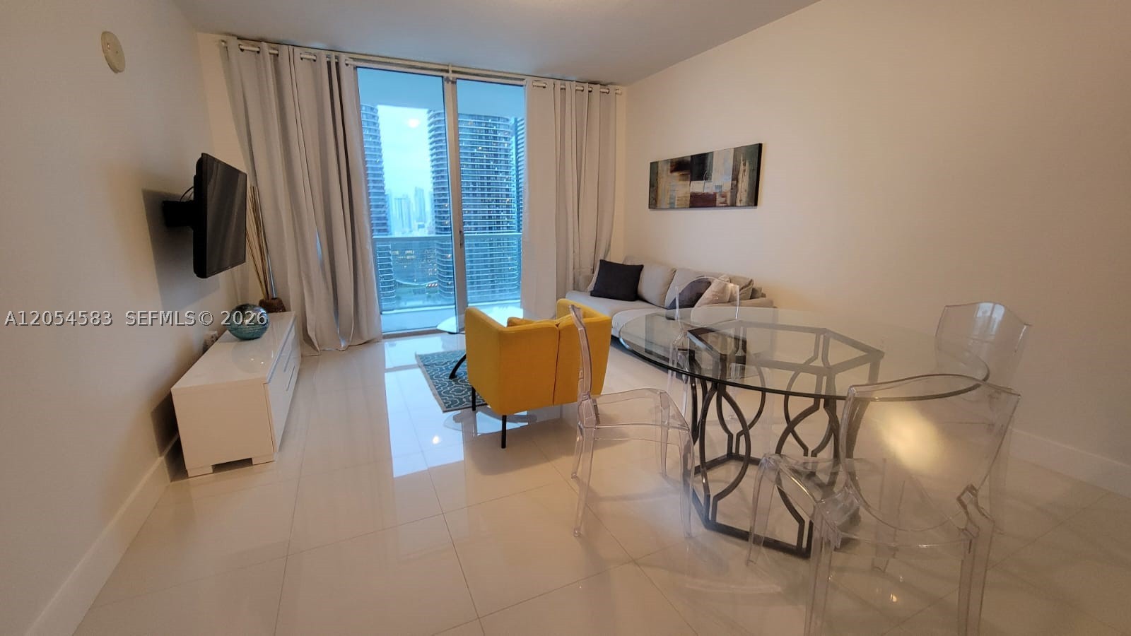 1111 SW 1st Ave #3121-N, Miami FL 33130