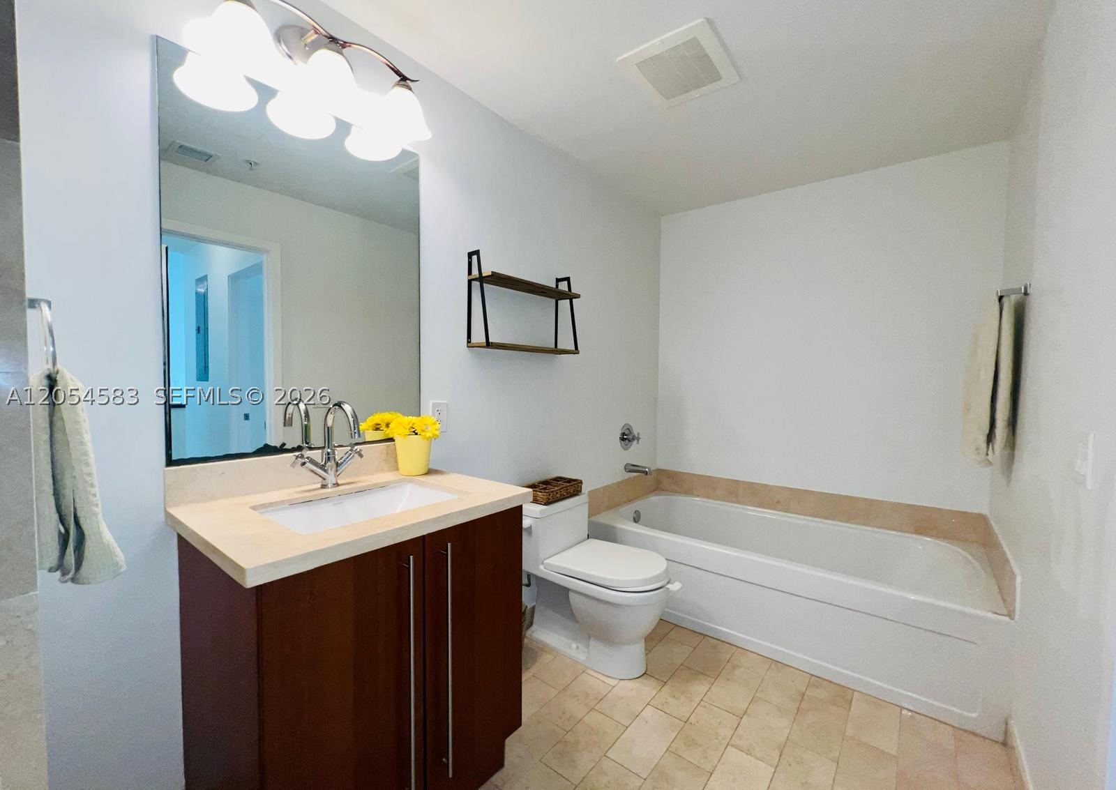 1111 SW 1st Ave #3121-N, Miami FL 33130