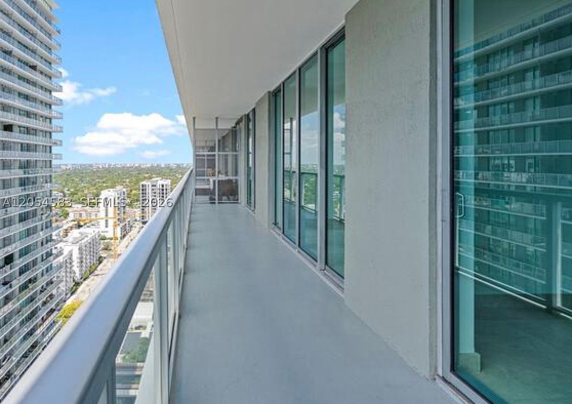 1111 SW 1st Ave #3121-N, Miami FL 33130