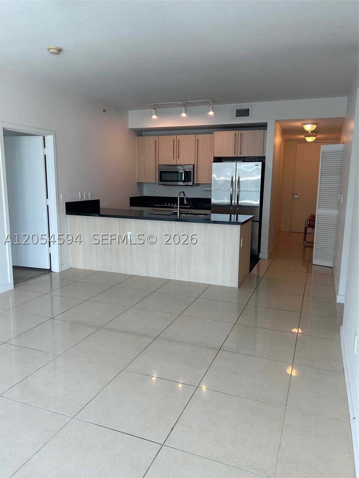 1111 SW 1st Ave #3816, Miami FL 33130
