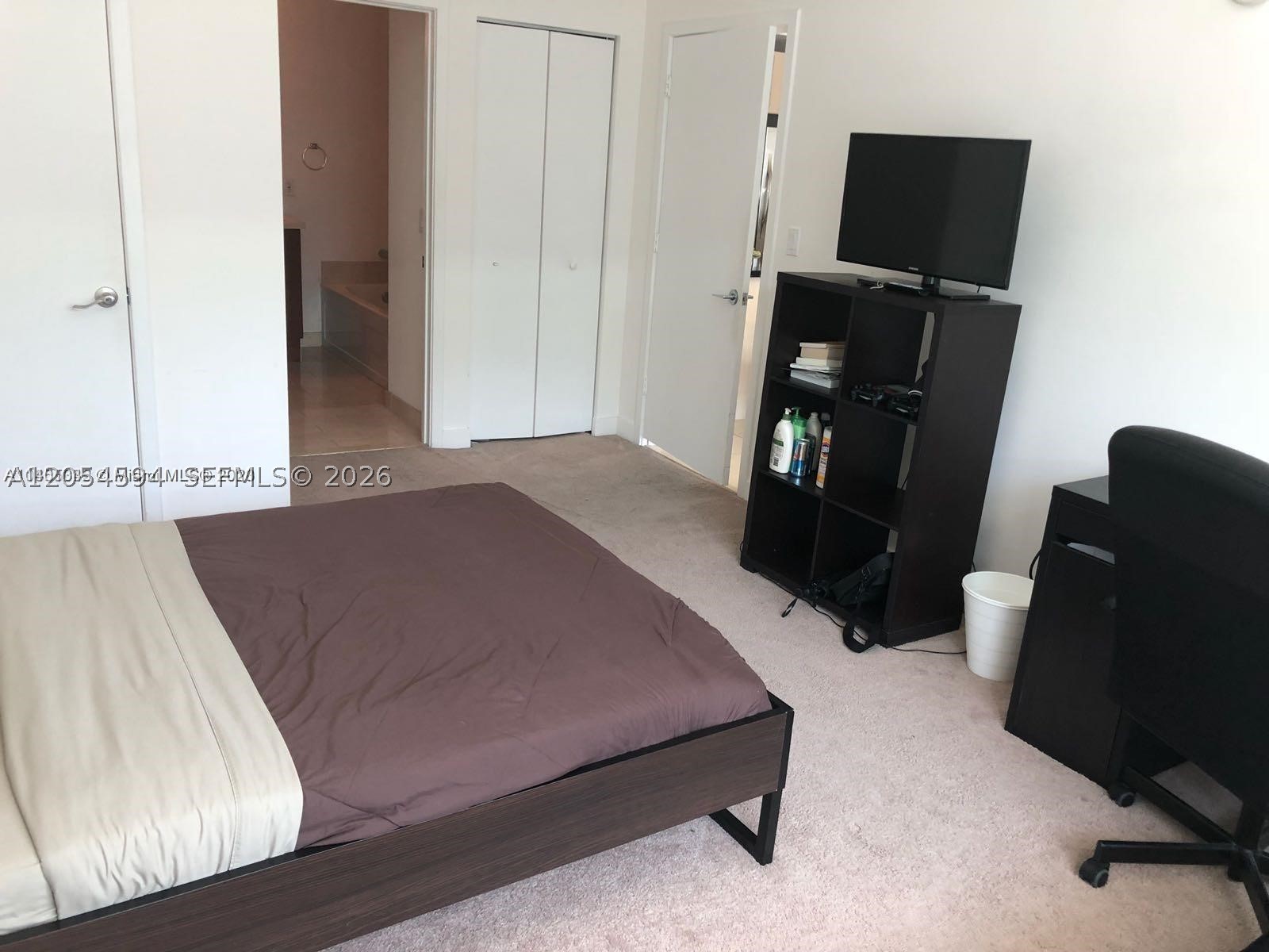 1111 SW 1st Ave #3816, Miami FL 33130