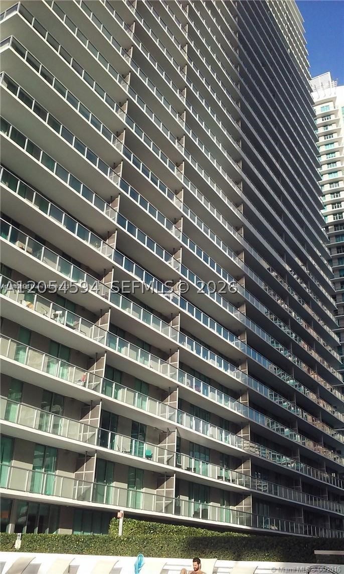 1111 SW 1st Ave #3816, Miami FL 33130