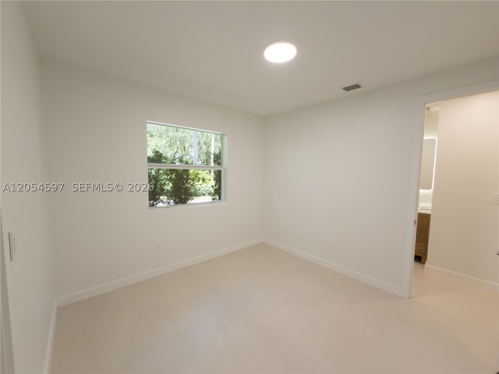 11450 SW 92nd Ct, Miami FL 33176
