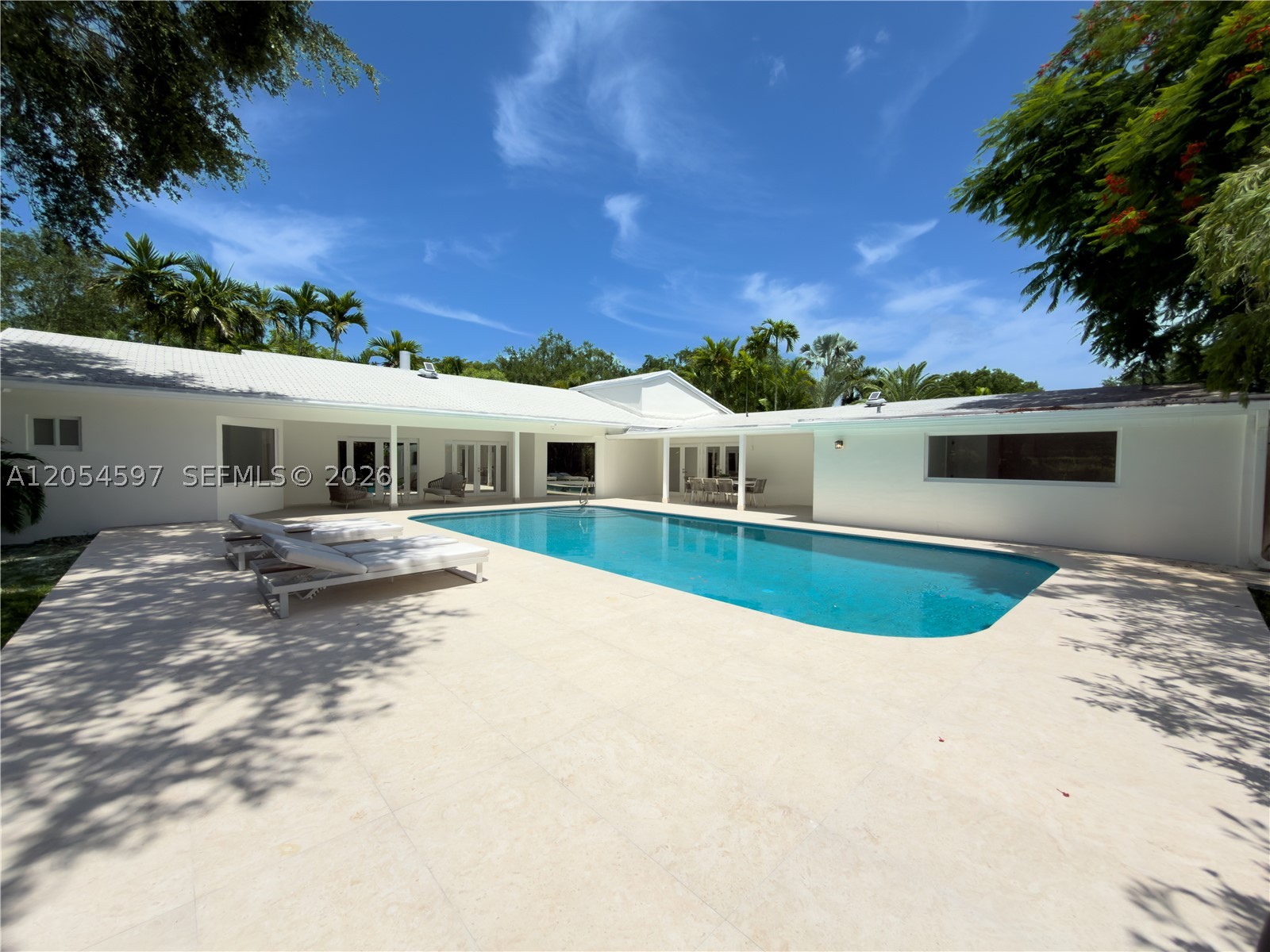 11450 SW 92nd Ct, Miami FL 33176