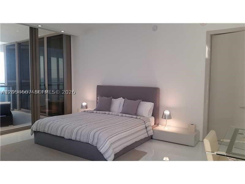 Bal Harbour FL 33154 - A12054607
