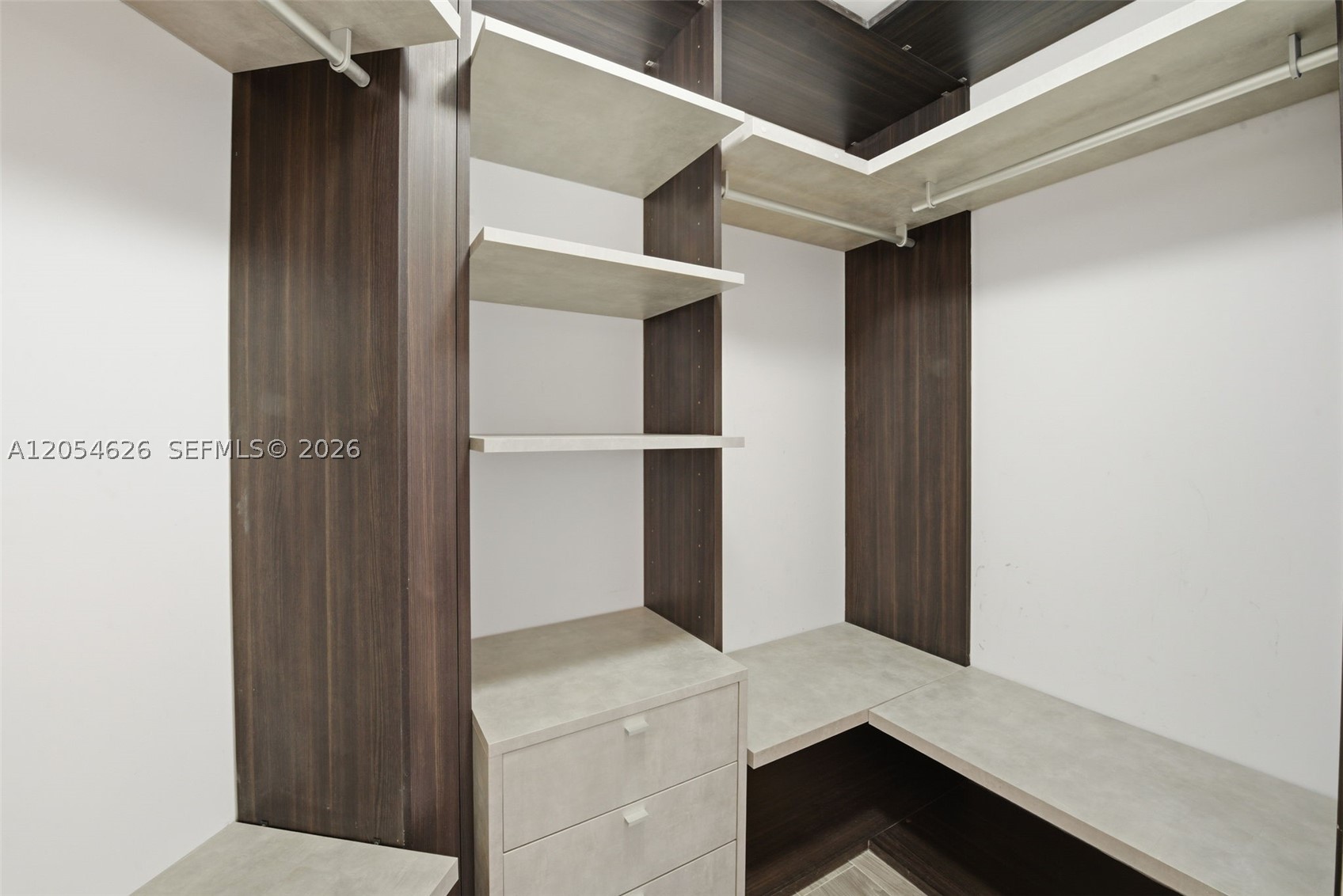 801 S Miami Ave #2505, Miami FL 33130