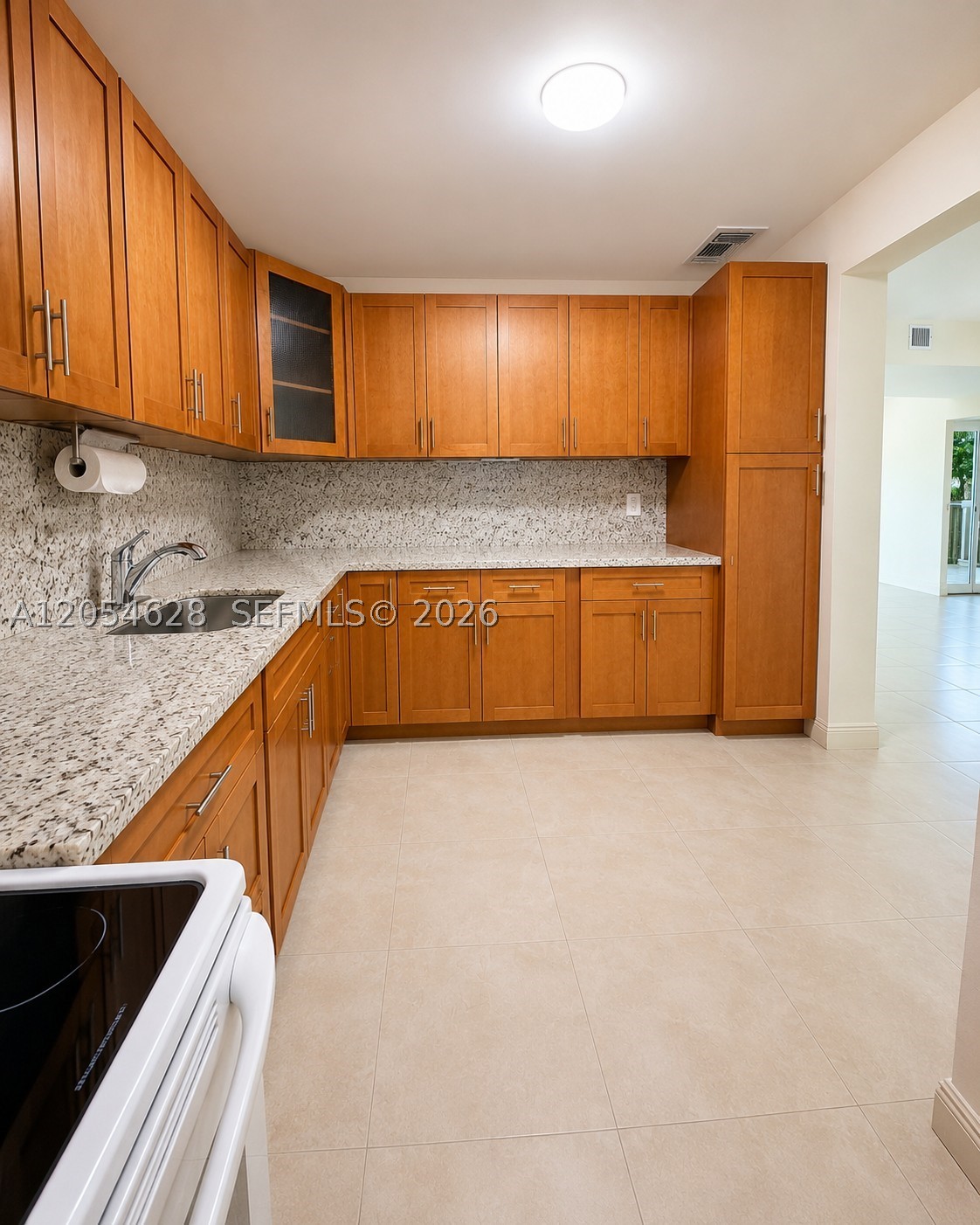 680 Miller Dr #W405, Miami Springs FL 33166