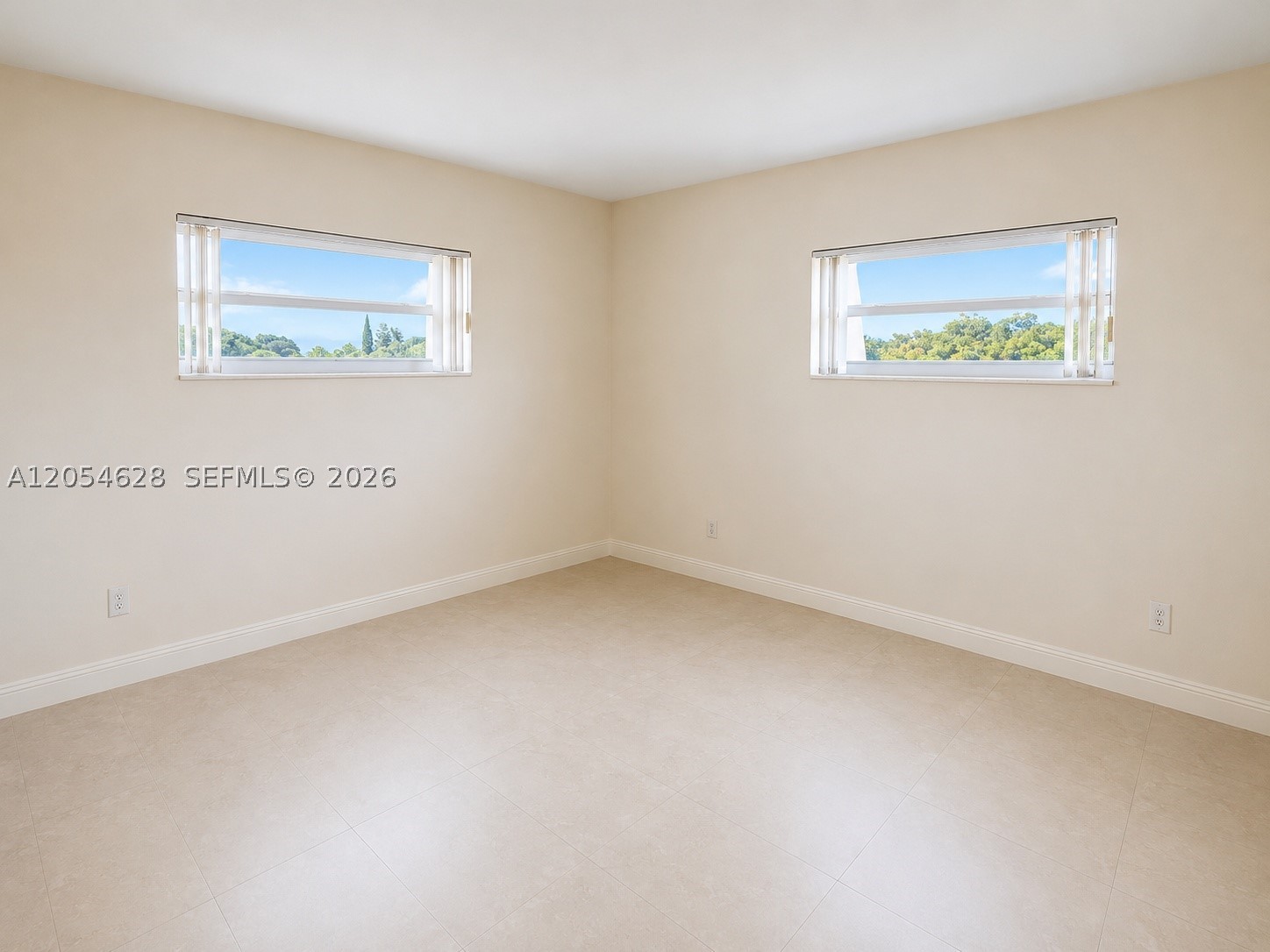680 Miller Dr #W405, Miami Springs FL 33166