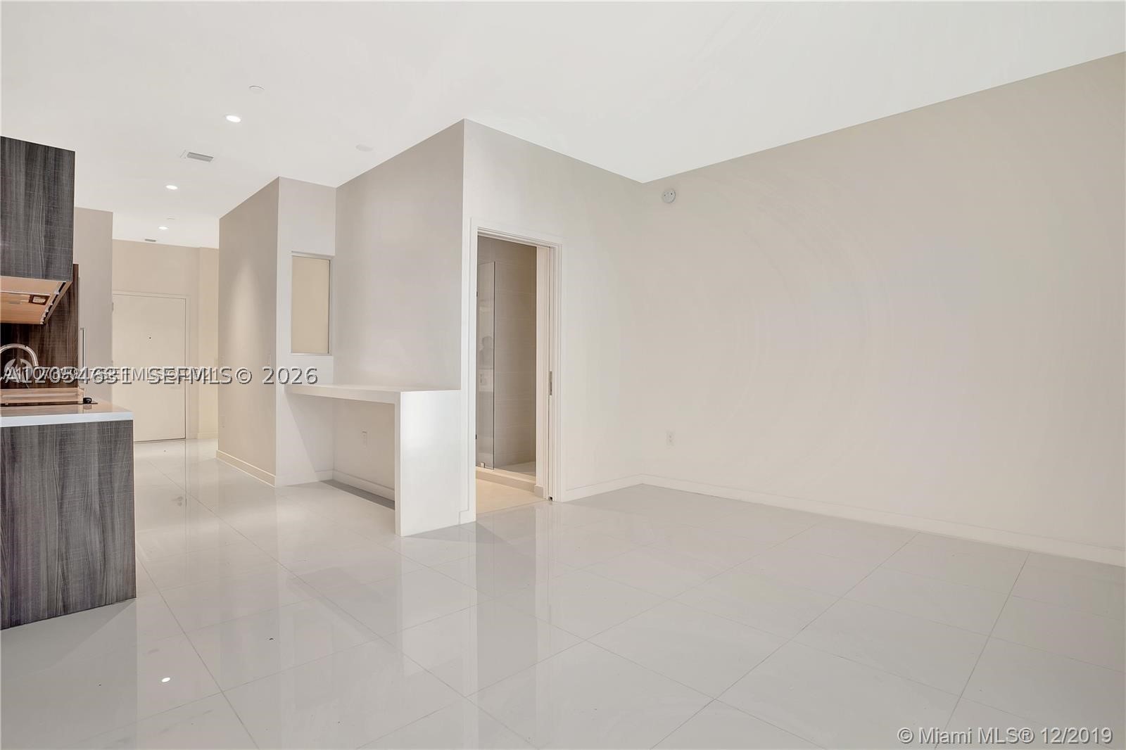 851 NE 1st Ave #504, Miami FL 33132