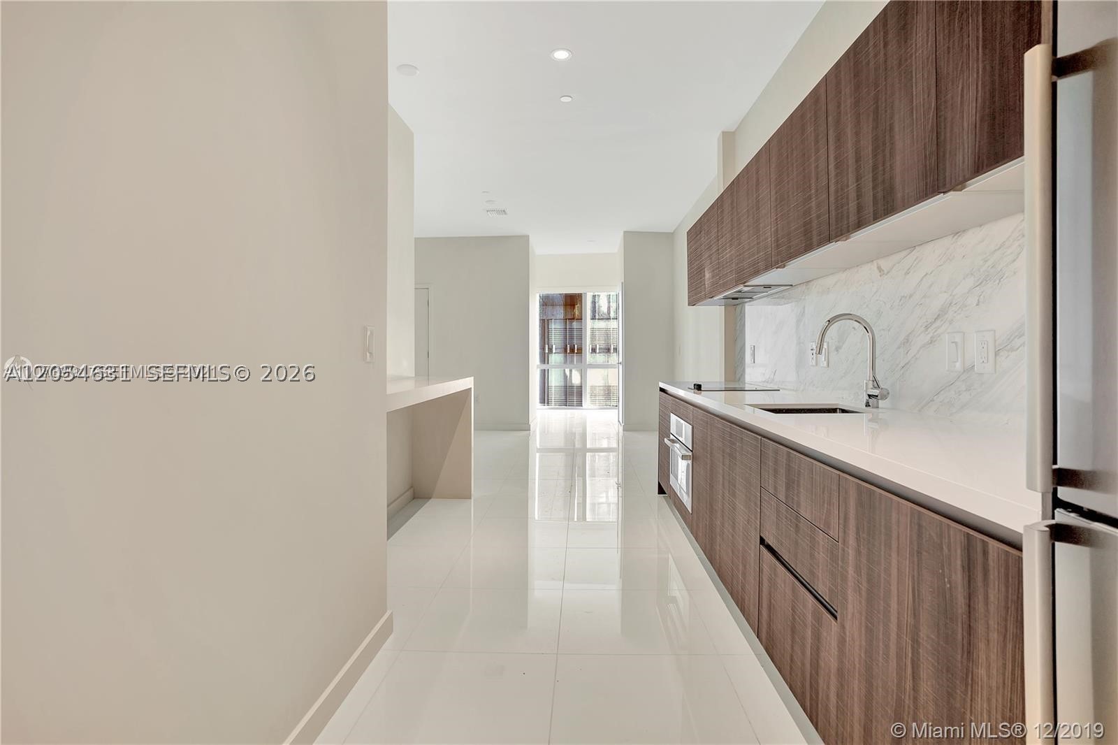 851 NE 1st Ave #504, Miami FL 33132