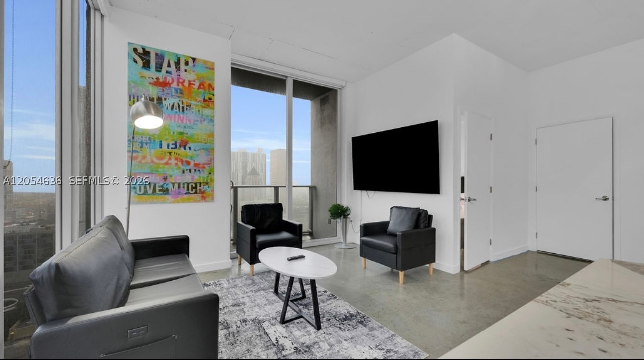 151 SE 1st St #2411, Miami FL 33131
