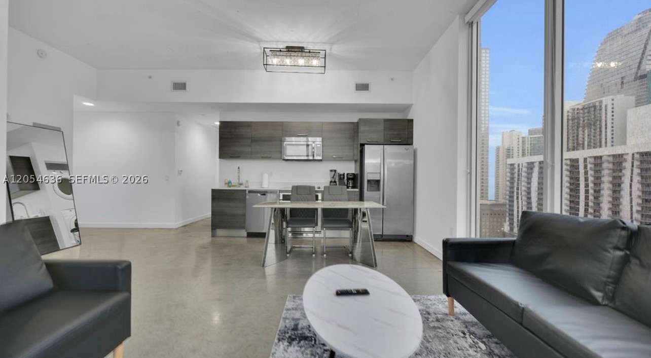 151 SE 1st St #2411, Miami FL 33131