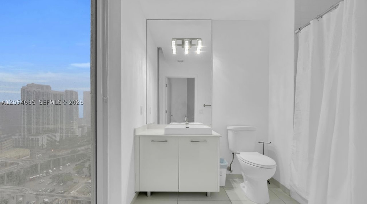 151 SE 1st St #2411, Miami FL 33131