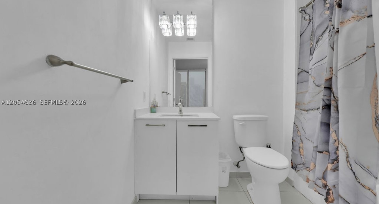 151 SE 1st St #2411, Miami FL 33131