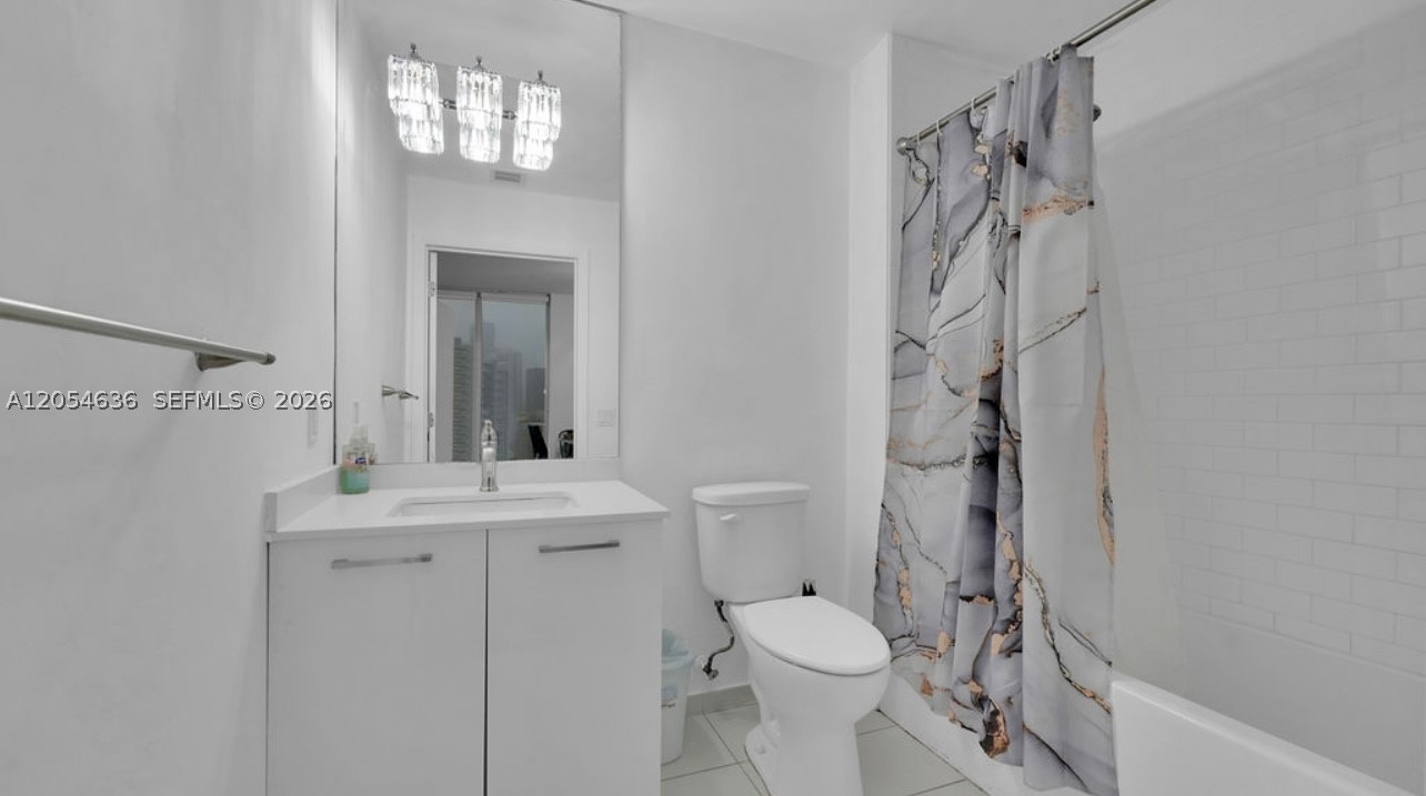 151 SE 1st St #2411, Miami FL 33131