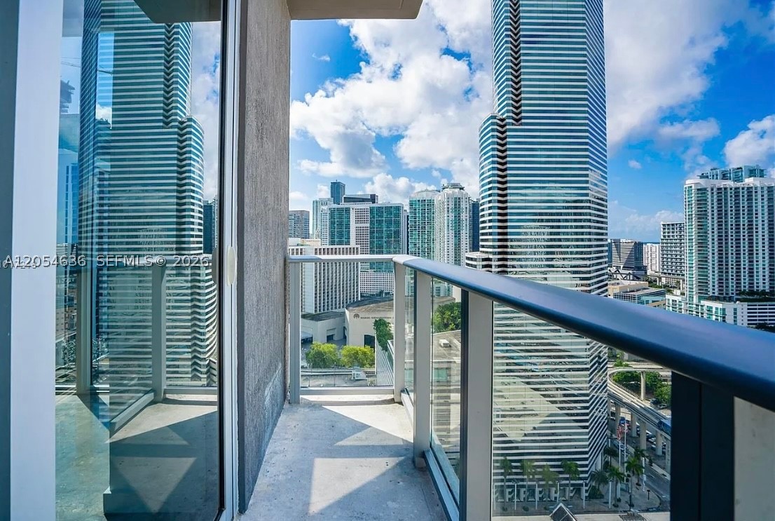 151 SE 1st St #2411, Miami FL 33131