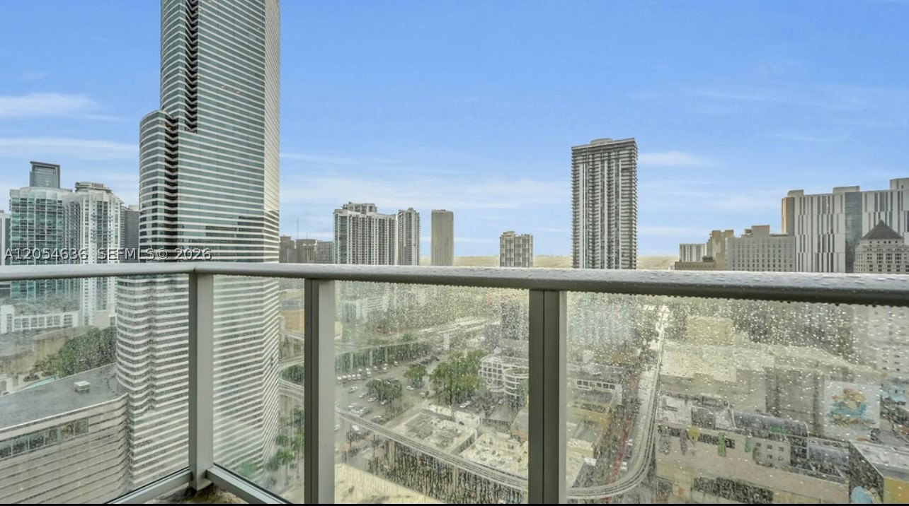 151 SE 1st St #2411, Miami FL 33131