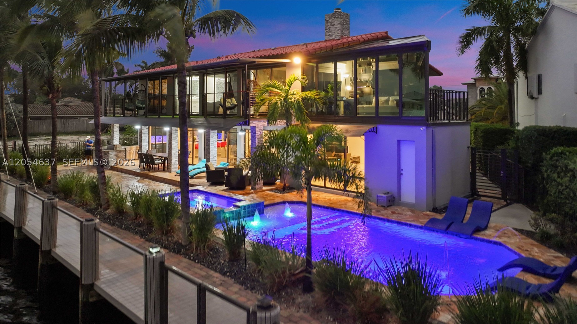 2886 NE 25th St, Fort Lauderdale FL 33305