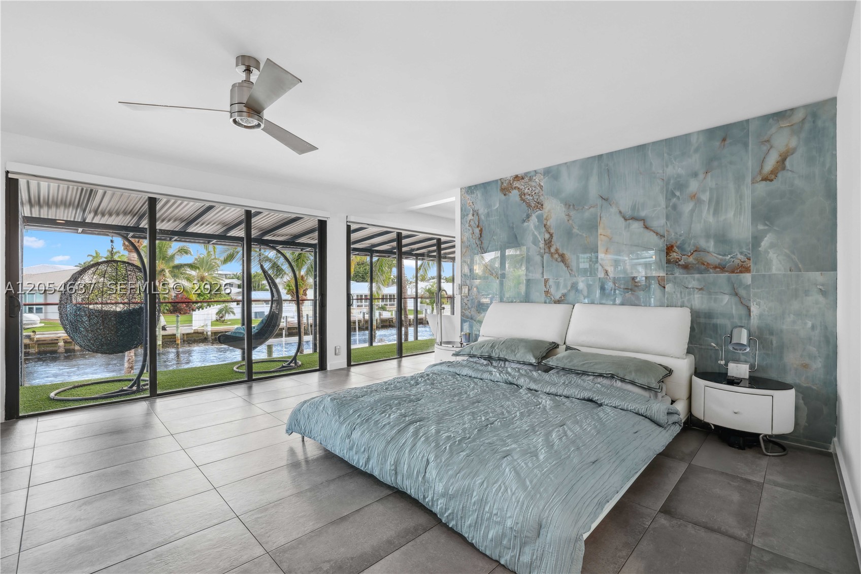 2886 NE 25th St, Fort Lauderdale FL 33305