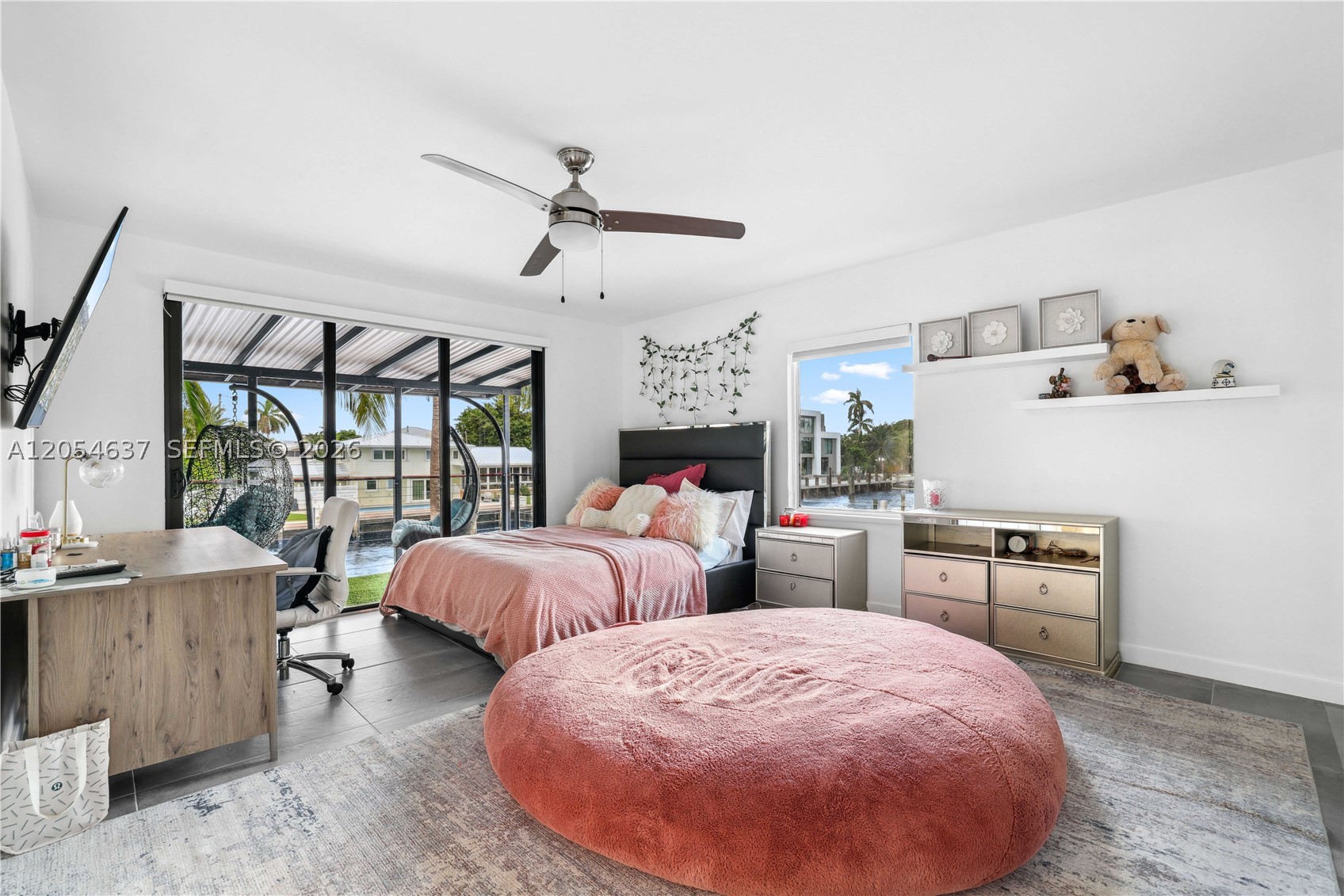 2886 NE 25th St, Fort Lauderdale FL 33305