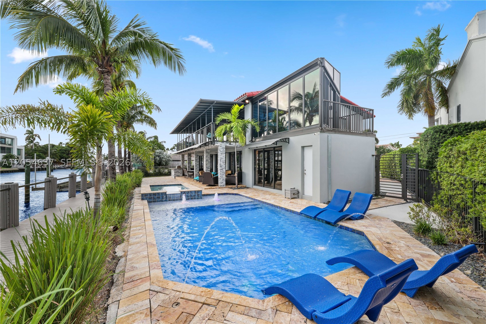 2886 NE 25th St, Fort Lauderdale FL 33305