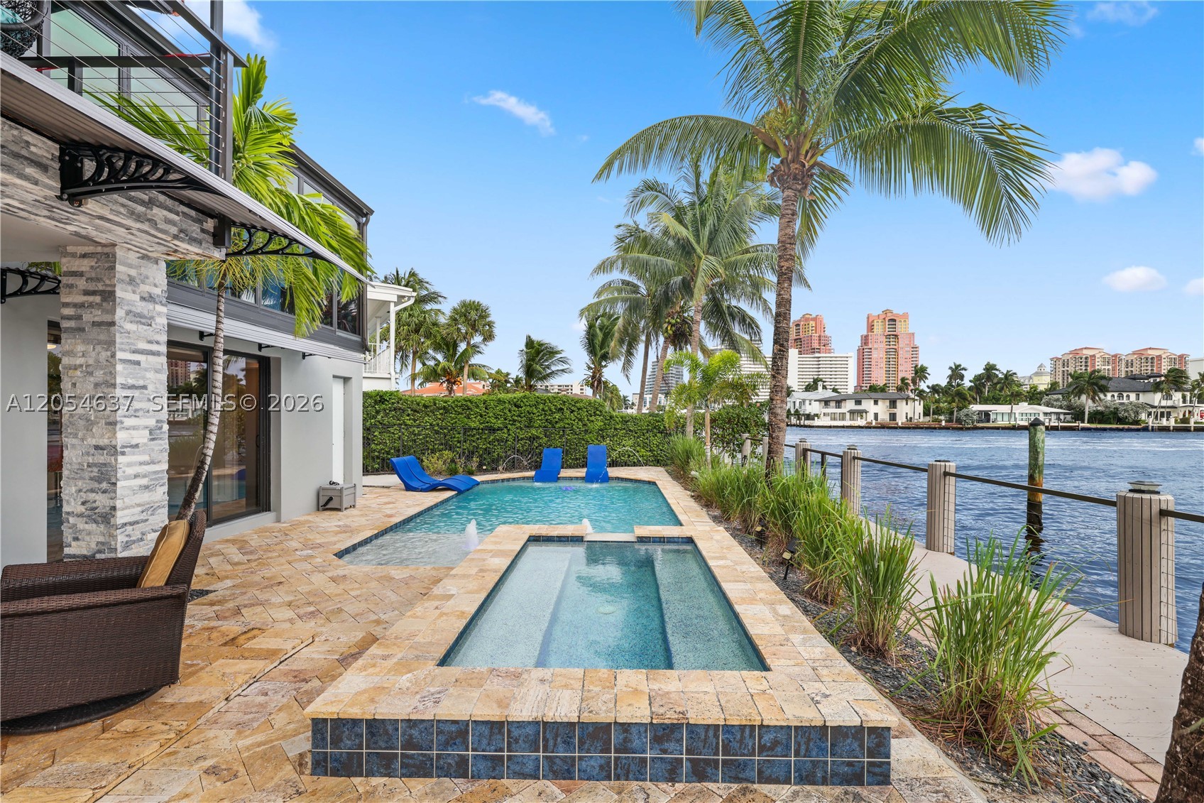 2886 NE 25th St, Fort Lauderdale FL 33305