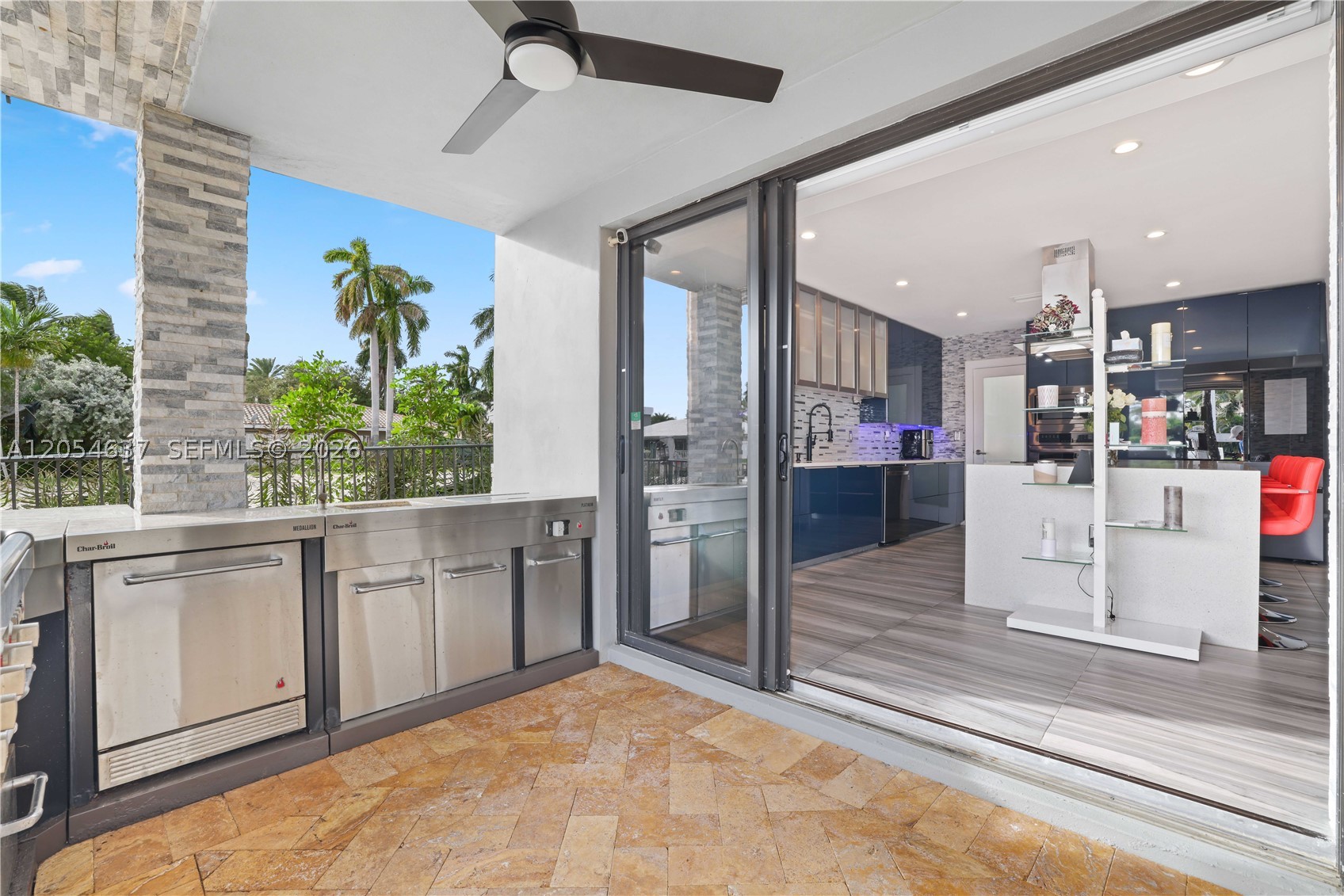 2886 NE 25th St, Fort Lauderdale FL 33305