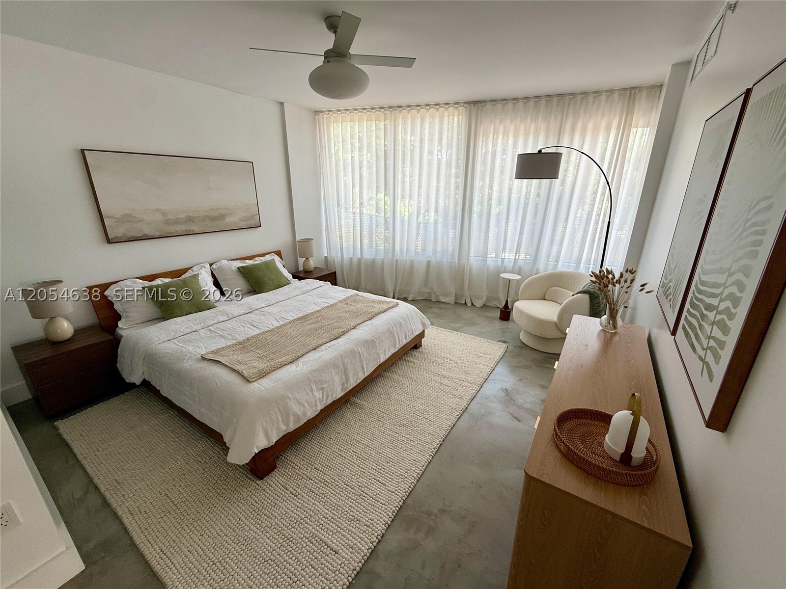 2155 Washington Ct #210, Miami Beach FL 33139