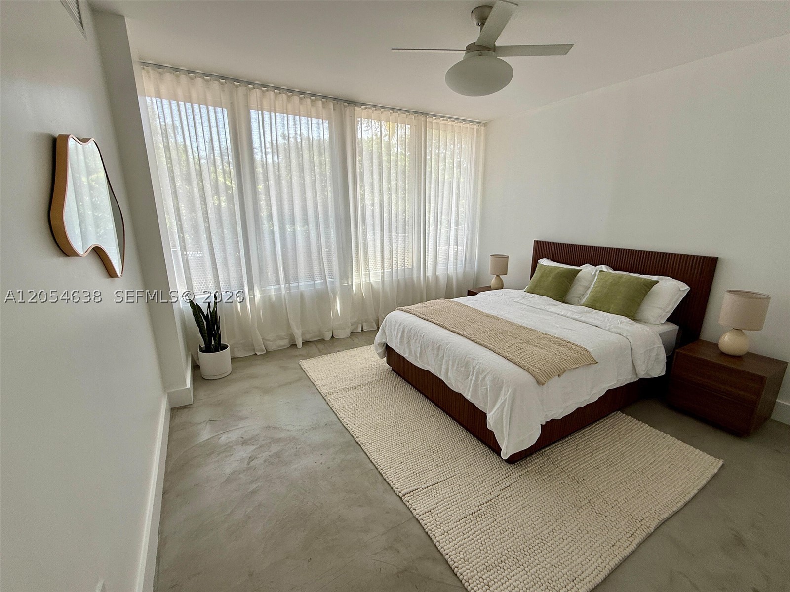2155 Washington Ct #210, Miami Beach FL 33139