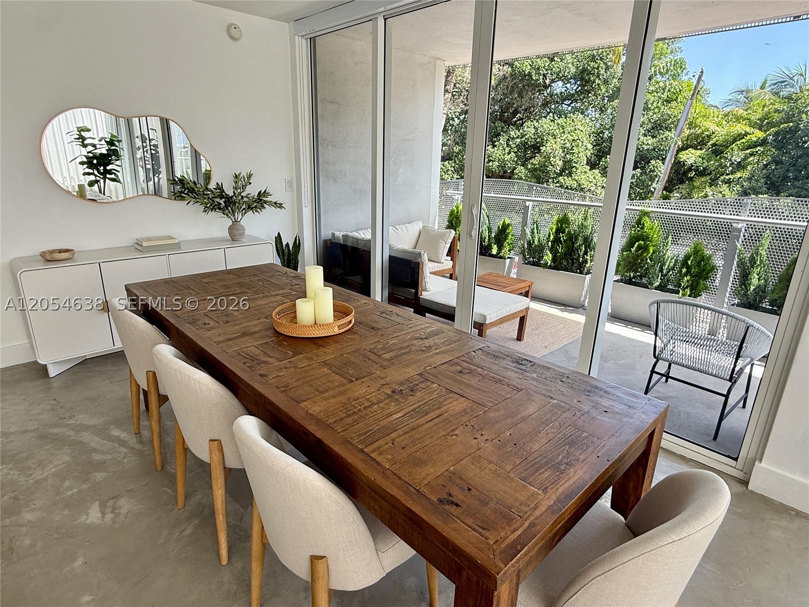 2155 Washington Ct #210, Miami Beach FL 33139