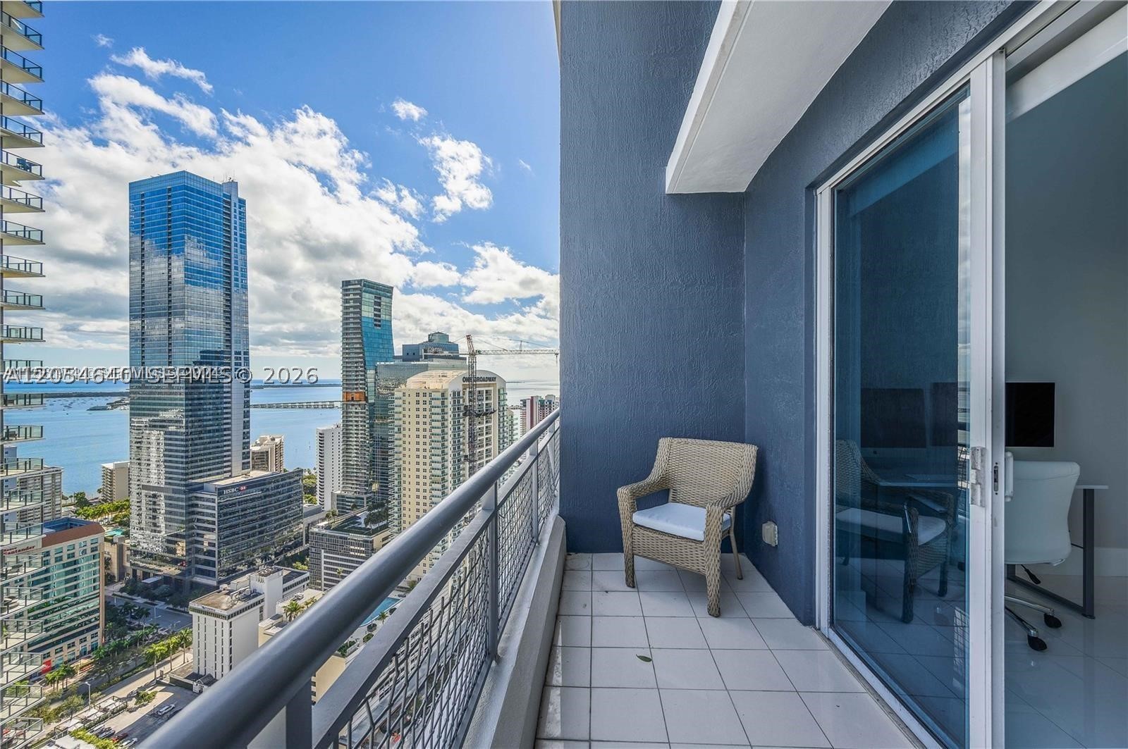 60 SW 13th St #3618, Miami FL 33130